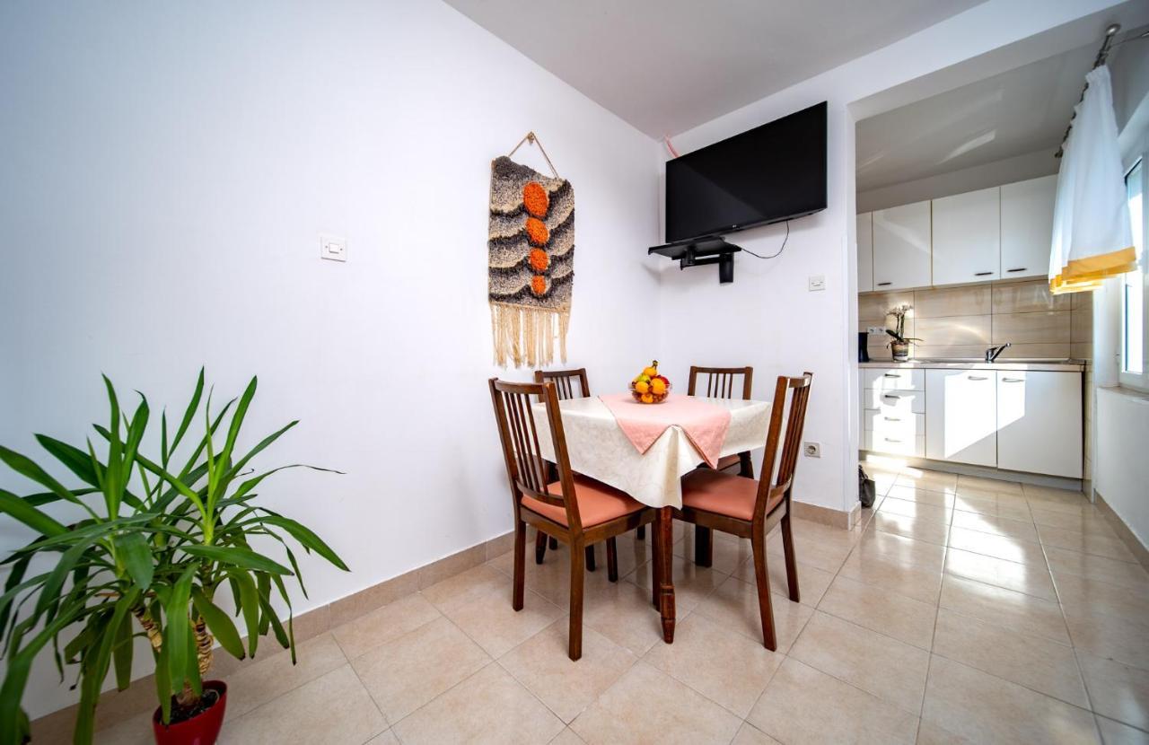 Apartments Lazaric Lopar Exterior foto