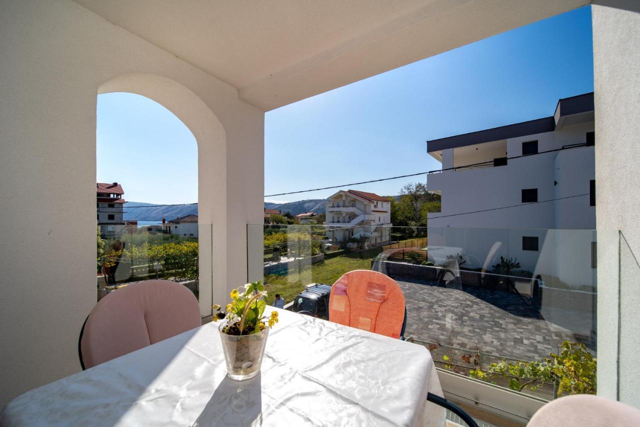Apartments Lazaric Lopar Exterior foto